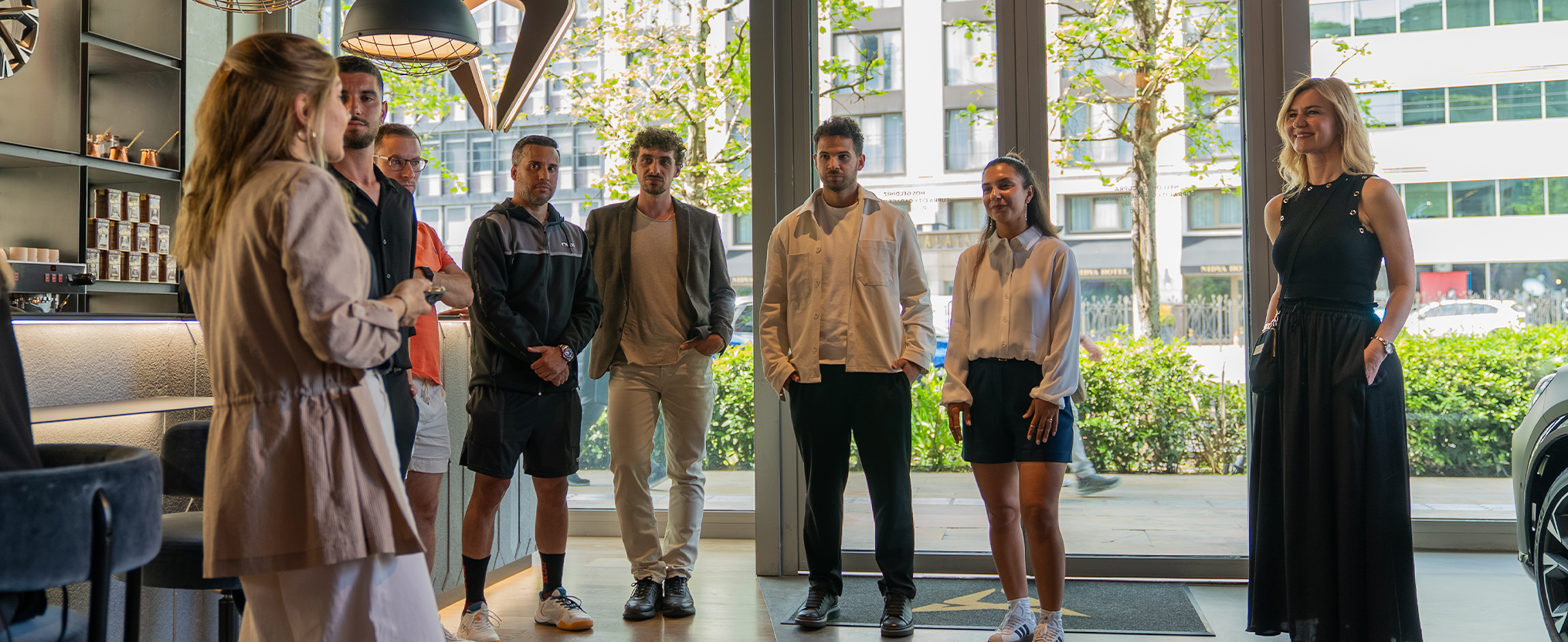 Padel Türkiye Takımından CUPRA City Garage Ziyareti Görsel Padel Türkiye Takımından CUPRA City Garage Ziyareti Görsel
